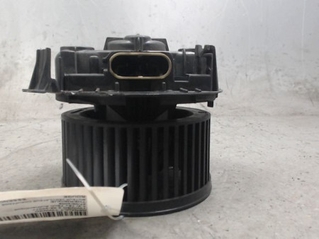 MOTEUR VENTILATEUR CHAUFFAGE RENAULT TWINGO 2 2007-