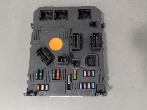 BOITIER GESTION HABITACLE PEUGEOT 206+ 2009-