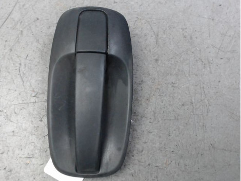 POIGNEE EXTERIEURE PORTE AVANT DROIT OPEL VIVARO C1 F2700 4P