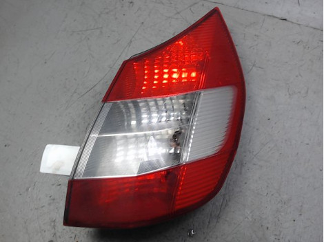 FEU ARRIERE DROIT RENAULT SCENIC II PH1 02-06