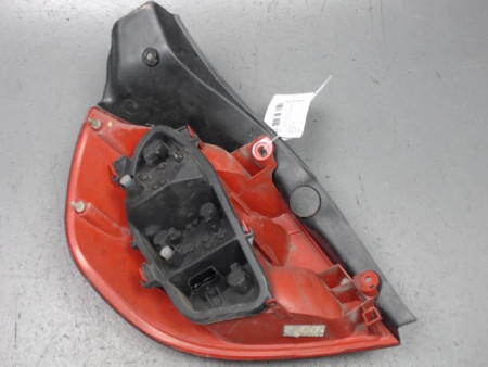 FEU ARRIERE DROIT RENAULT CLIO III 2005-