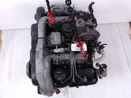 MOTEUR DIESEL AUDI A4 2.5 TDI quattro