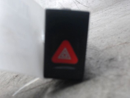 BOUTON DE WARNING VOLKSWAGEN NEWBEETLE