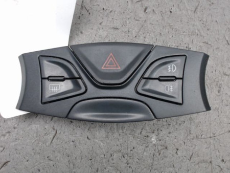 BOUTON DE WARNING FORD KA 2008-