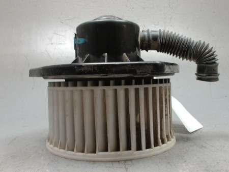 MOTEUR VENTILATEUR CHAUFFAGE NISSAN PICK-UP