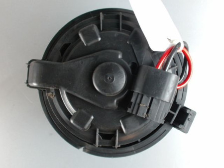 MOTEUR VENTILATEUR CHAUFFAGE PEUGEOT 208