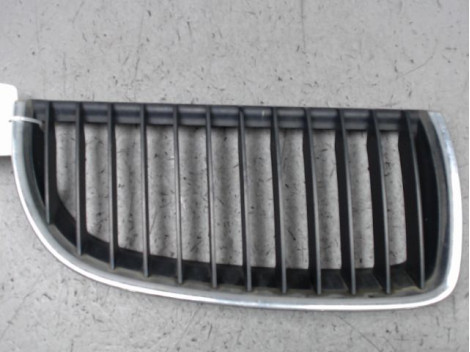 GRILLE CALANDRE DROIT B.M.W. SERIE 3