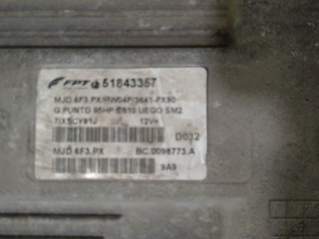 CALCULATEUR MOTEUR FIAT PUNTO