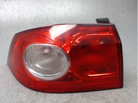 FEU ARRIERE GAUCHE  RENAULT LAGUNA II 2005-2007