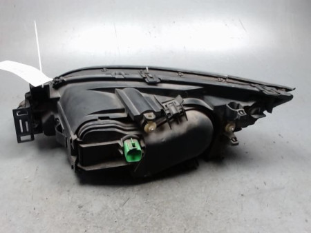 PHARE DROIT FORD MONDEO 2000-2007