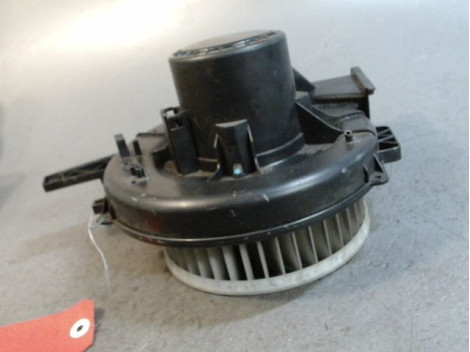 MOTEUR VENTILATEUR CHAUFFAGE VOLKSWAGEN POLO 5 PHASE 2 1.4 TDI - 12V T