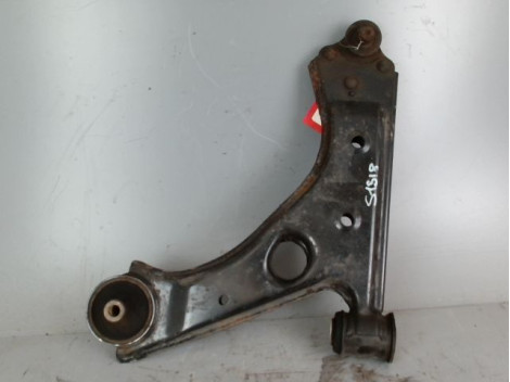 TRIANGLE INFERIEUR AVANT GAUCHE OPEL CORSA D PHASE 1  ESSENCE