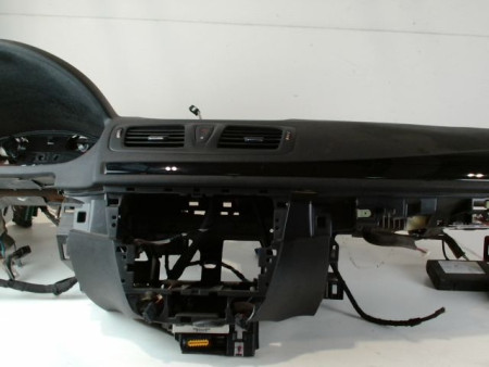 PLANCHE DE BORD  RENAULT MEGANE