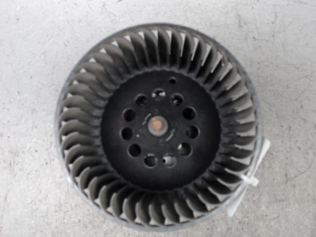 MOTEUR VENTILATEUR CHAUFFAGE RENAULT MEGANE