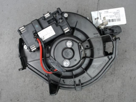 MOTEUR VENTILATEUR CHAUFFAGE AUDI A6 AVANT 2005-