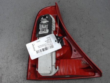 FEU ARRIERE DROIT RENAULT CLIO II PH.2 01-06