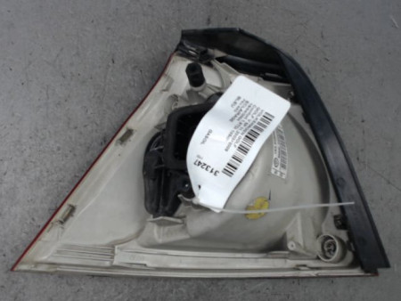 FEU ARRIERE DROIT VOLKSWAGEN GOLF V 2003-2009