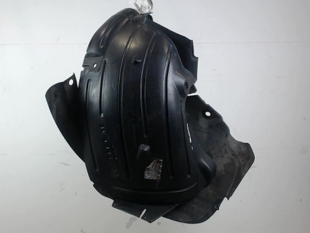 PARE-BOUE AVANT DROIT RENAULT CLIO III 2009-