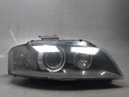 PHARE DROIT AUDI A3 2003-