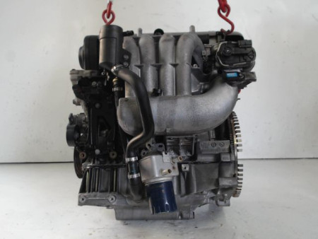 MOTEUR ESSENCE PEUGEOT 407 2.2 