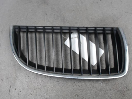 GRILLE CALANDRE DROIT B.M.W. SERIE 3