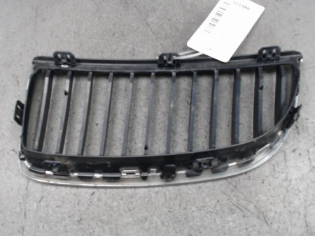 GRILLE CALANDRE DROIT B.M.W. SERIE 3