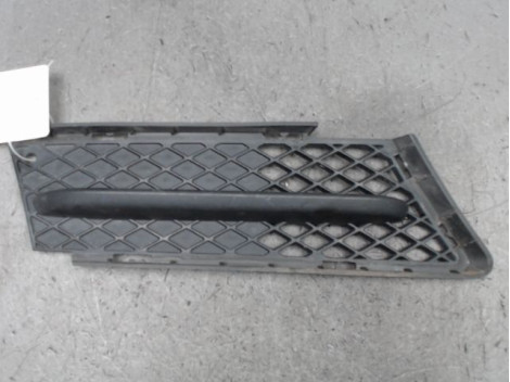 GRILLE VENTILATION PARE-CHOC AVD B.M.W. SERIE 3