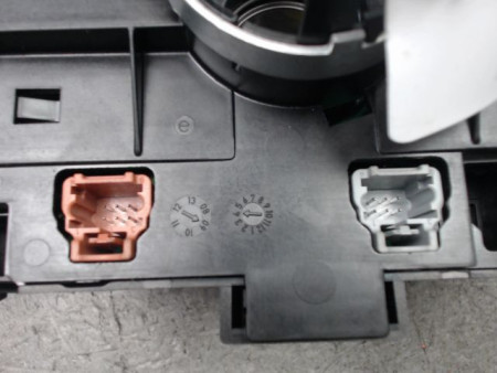 BLOC COMMODOS CITROEN C3 PICASSO 2008-