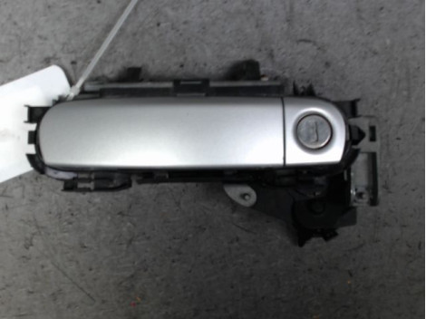 POIGNEE EXTERIEURE PORTE AVANT GAUCHE AUDI A3 2003-