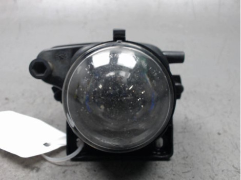 PHARE ANTIBROUILLARD AVANT DROIT AUDI A6 AVANT 98-2001