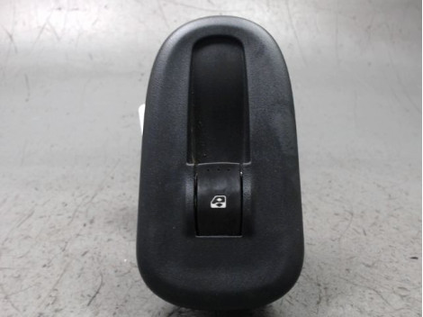 COMMANDE LEVE-GLACE PORTE AVD RENAULT KANGOO EXPRESS 2008-