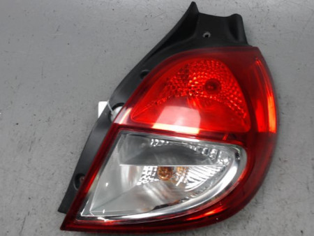 FEU ARRIERE DROIT RENAULT CLIO III 2009-