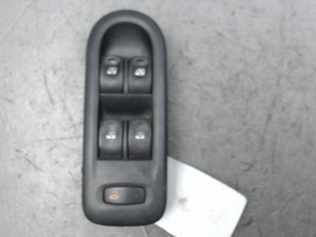 COMMANDE LEVE-GLACE PORTE AVG RENAULT CLIO III 2009-