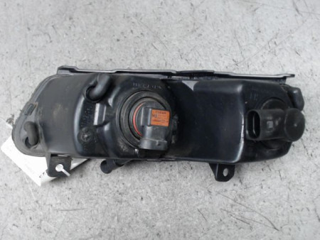 PHARE ANTIBROUILLARD AVANT DROIT VOLKSWAGEN POLO 2009-