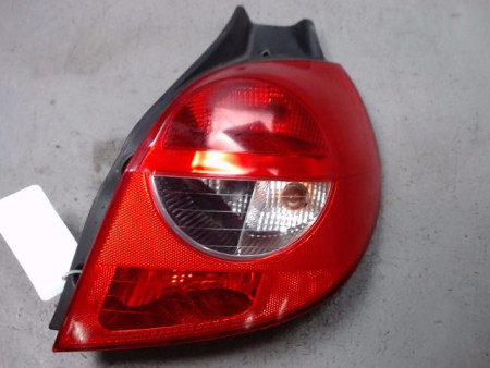 FEU ARRIERE DROIT RENAULT CLIO III 2005-