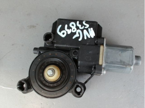 MOTEUR ESSUIE-GLACE AVG VOLKSWAGEN POLO