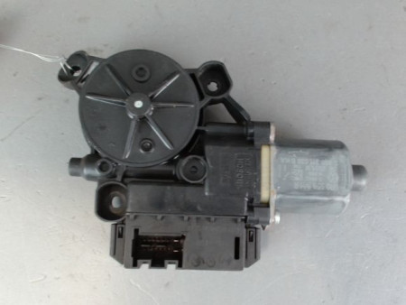 MOTEUR ESSUIE-GLACE AVG VOLKSWAGEN POLO