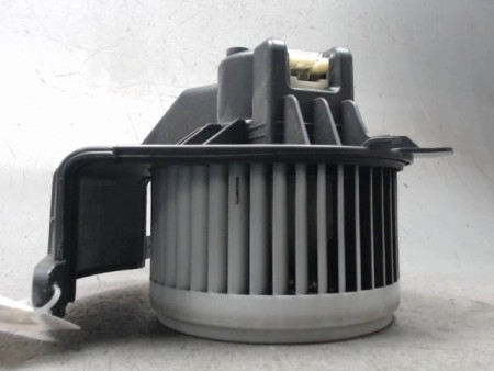 MOTEUR VENTILATEUR CHAUFFAGE RENAULT KANGOO