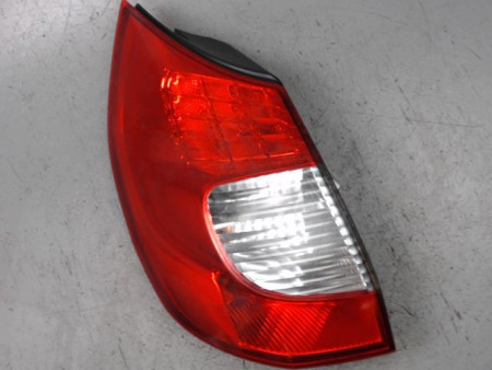 FEU ARRIERE GAUCHE  RENAULT SCENIC II PH2 2006-