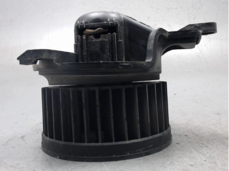 MOTEUR VENTILATEUR CHAUFFAGE CITROEN BERLINGO FGT -2002