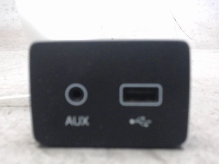 PORT USB/AUX FIAT TIPO