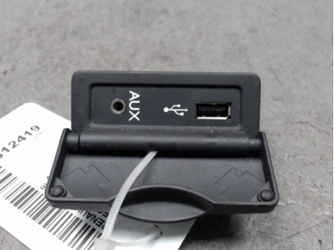 PORT USB/AUX RENAULT MEGANE III 2008-