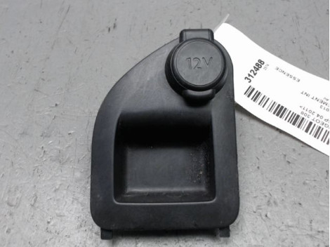 PRISE 12V AV PEUGEOT 308 2011-