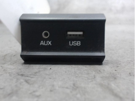 PORT USB/AUX KIA PICANTO