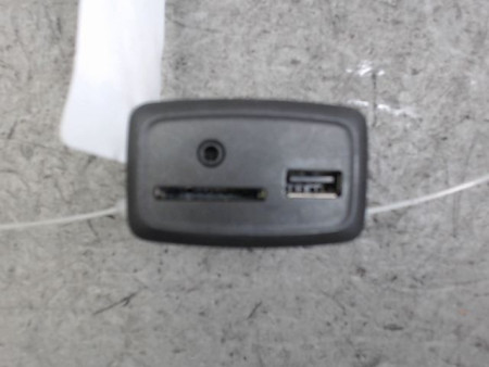 PORT USB/AUX RENAULT MEGANE