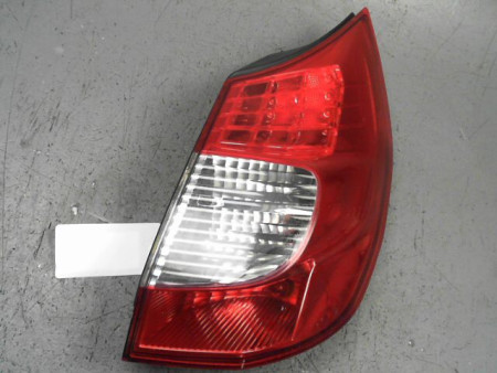 FEU ARRIERE DROIT RENAULT SCENIC II PH2 2006-