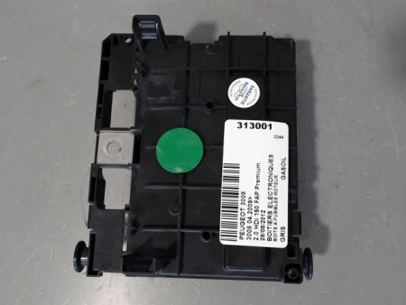 BOITE A FUSIBLES PEUGEOT 3008 2009-