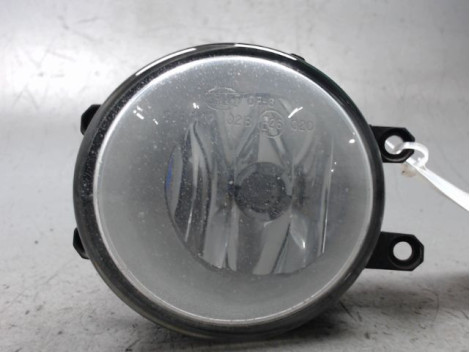 PHARE ANTIBROUILLARD AVANT GAUCHE TOYOTA COROLLA VERSO 2007-