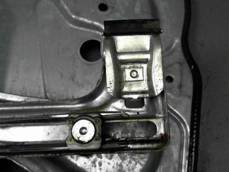 MECANISME+MOTEUR LEVE-GLACE AVANT GAUCHE FORD FOCUS 2008-