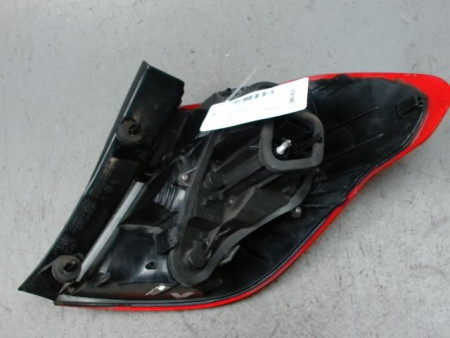 FEU ARRIERE GAUCHE  CITROEN C4 2010-